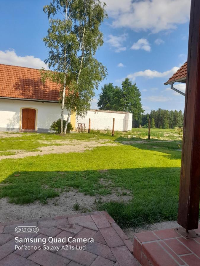 Kojan Apartment Jilovice Luaran gambar